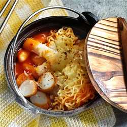 Rabokki Mie Sambal Rica-Rica